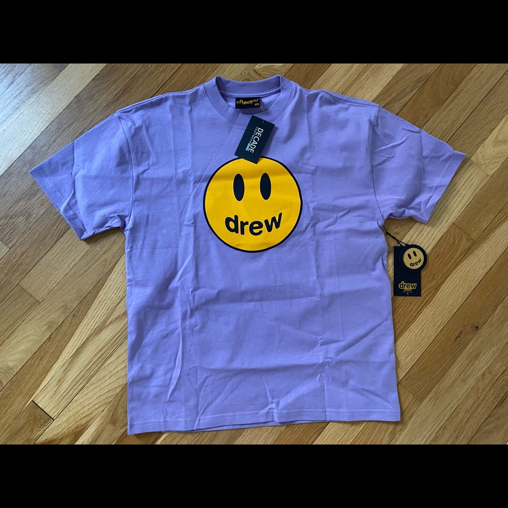 Authentic NEW Drew t-shirt on lavender!